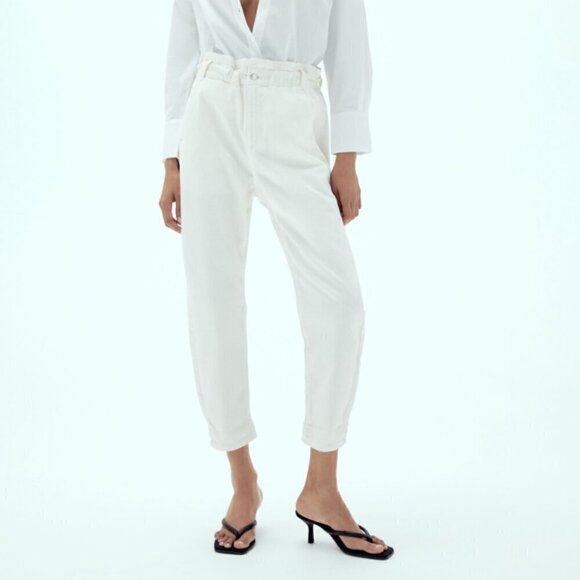 Zara Denim - NWT Zara Women's Size 0 White Baggy Fit Paperbag Ankle Jeans